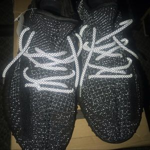 Yeezy boost 350 v2 static black reflective